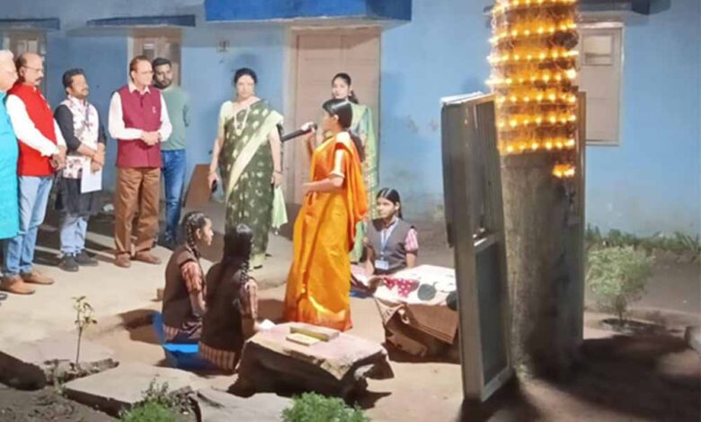 शासकीय आदर्श आवासीय कन्या संस्कृत विद्यालय ‘गार्गी’, भोपाल में वार्षिक समारोह गरिमामय वातावरण में संपन्न