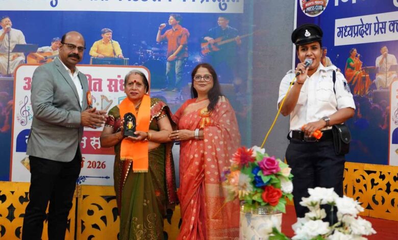 मिले सुर मेरा तुम्हारा — सुरों से सजी एक अविस्मरणीय संगीत संध्या…..