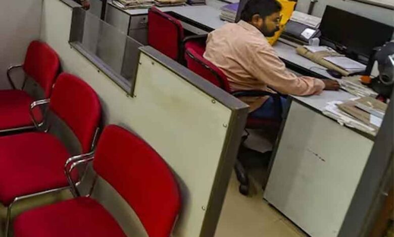 24 साल बाद बड़ा बदलाव: सरकारी नौकरी के नियमों में होगा बड़ा सुधार, सभी विभागों में लागू!