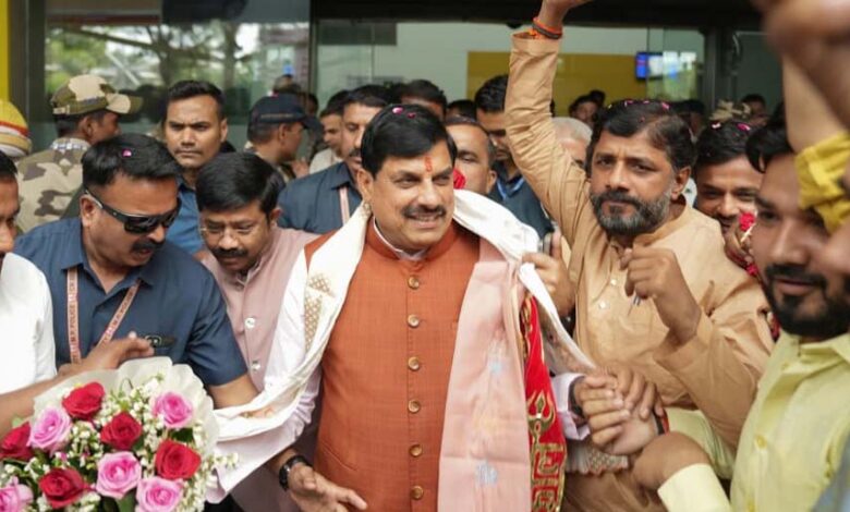 सीएम मोहन यादव बोले: राज्यों में प्रतिस्पर्धा नहीं, अब सहयोग और सौहार्द का समय, काशी विश्वनाथ का आशीर्वाद लिया