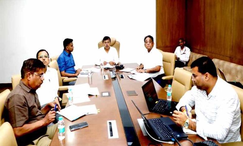 मानसून पूर्व मेंटिनेंस कार्यों का एसई और सीई करें निरीक्षण : ऊर्जा मंत्री  तोमर