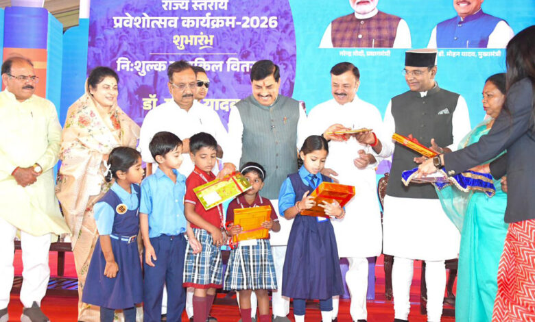 शिक्षा से बदलेगा जनजातीय समाज का भविष्य, मंत्री विजय शाह की अपील- ‘हर बच्चा स्कूल जाए’, सरकार देगी पूरी सुविधाएं