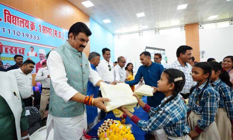 हर घर में शिक्षा का दीप जले, कोई भी बच्चा शिक्षा से वंचित न रहे : खाद्य मंत्री  राजपूत
