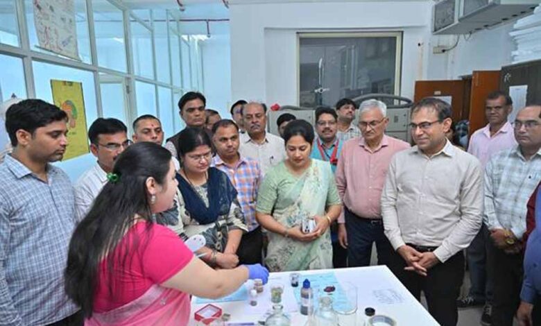 प्रयोगशालाओं के तकनीकी प्रशिक्षण से शिक्षकों की क्षमता में होगी वृद्धि : सचिव डॉ. गोयल