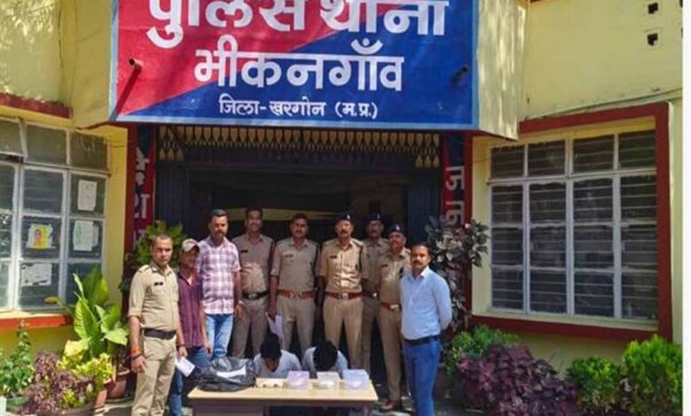 मध्यप्रदेश पुलिस की अवैध हथियारों की तस्‍करी के विरूद्ध सख्त कार्रवाई विगत तीन सप्ताह में 52 अवैध हथियार जब्त