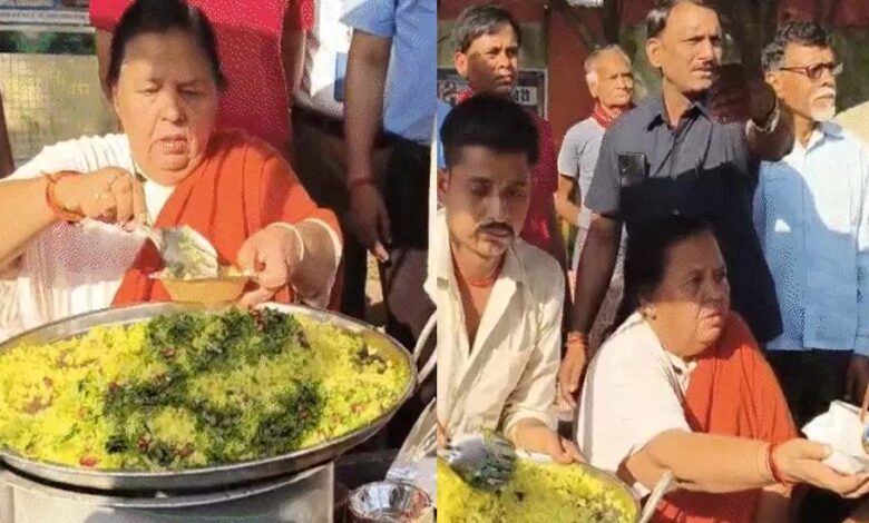 उमा भारती हाथठेला वालों के समर्थन में उतरीं, बंगले के सामने पोहा-जलेबी की दुकान लगाकर प्रशासन से की अपील