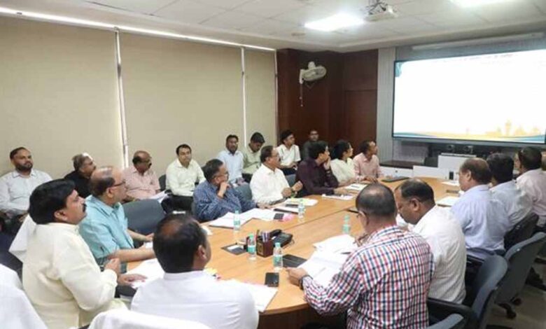 राज्य मंत्री लोधी ने की पर्यटन बोर्ड की समीक्षा