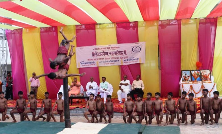 जनजातीय कल्याण केंद्र बरगांव में विकास कार्यों का लोकार्पण, शिक्षा व संस्कार पर दिया गया जोर