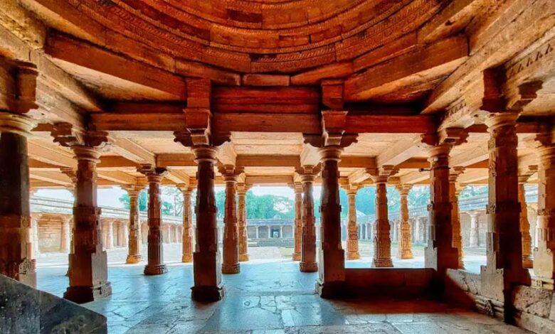 धार भोजशाला का सच आया सामने: मुस्लिम पक्ष ने हाईकोर्ट में बताया मंदिर या मस्जिद