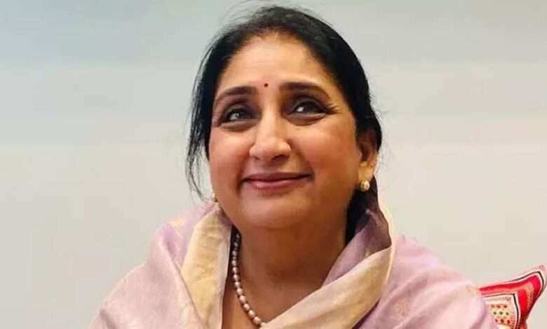 मान गई कांग्रेस, अजित पवार के सम्मान में वापस ली उम्मीदवारी, सुनेत्रा पवार की निर्विरोध जीत तय