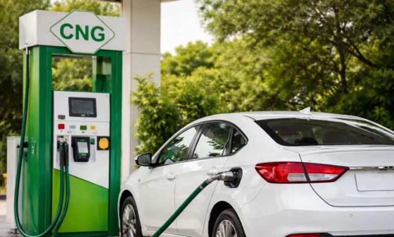 पेट्रोल-डीजल छोड़ इस नए फ्यूल पर शिफ्ट हो रहे हैं लोग, देश में हर चौथी कार चल रही है इससे