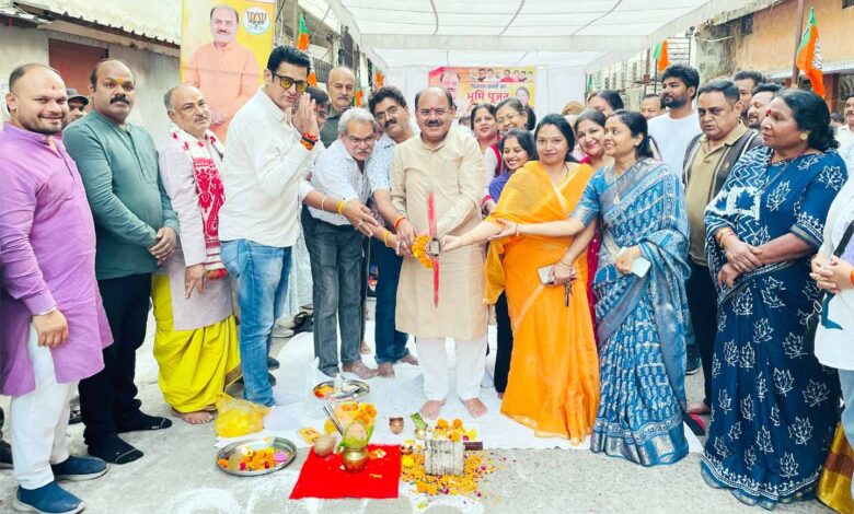 न्यू मार्केट में सीसी रोड निर्माण का भूमिपूजन, विकास कार्यों को मिलेगी गति