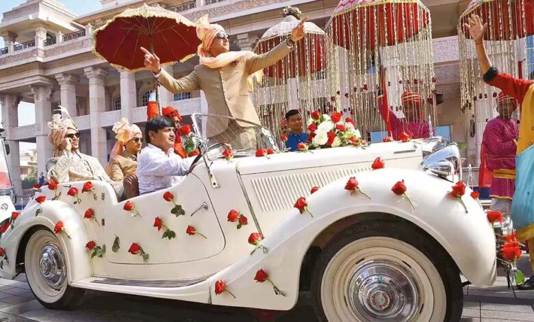 ग्वालियर में शादी सीजन में विंटेज कारों की धूम, किराया 11 हजार से 35 हजार तक पहुंचा