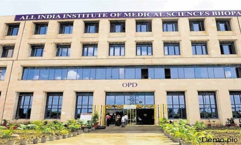 कैंसर इलाज में बड़ी सफलता: AIIMS का ‘लाइट एक्टिव’ ब्रह्मास्त्र, रोशनी पड़ते ही खत्म होगा ट्यूमर