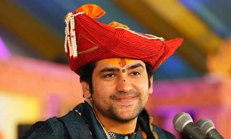 बागेश्वर धाम के धीरेंद्र शास्त्री की संस्था को केंद्र सरकार की मंजूरी, अब विदेशों से भी आएगा दान