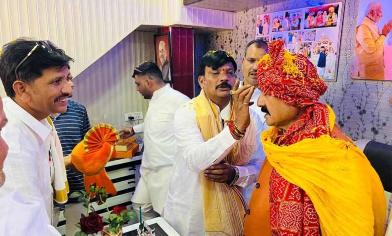 सिवनी में परशुराम जन्मोत्सव पर निकली भव्य शोभायात्रा, डॉ. नरोत्तम मिश्रा हुए शामिल