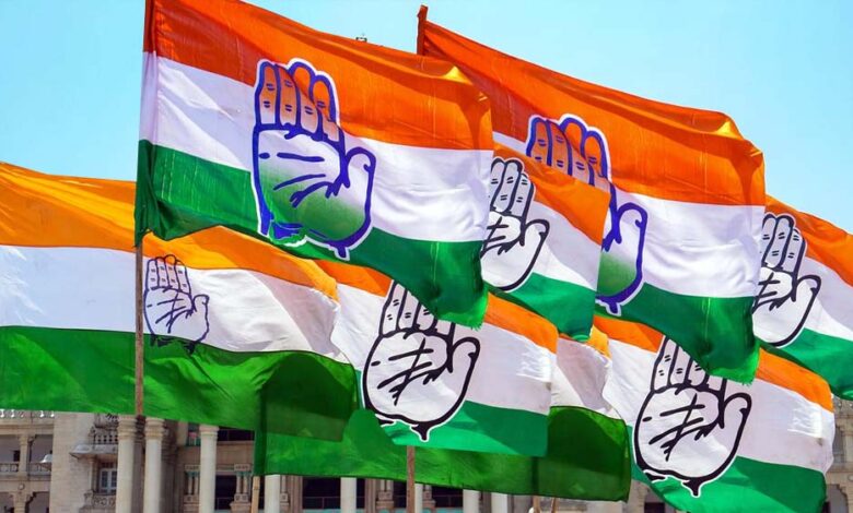 कांग्रेस के कई जिला अध्यक्ष उम्मीदों पर खरे नहीं उतरे, अब दिग्गज नेताओं की कुर्सी पर संकट