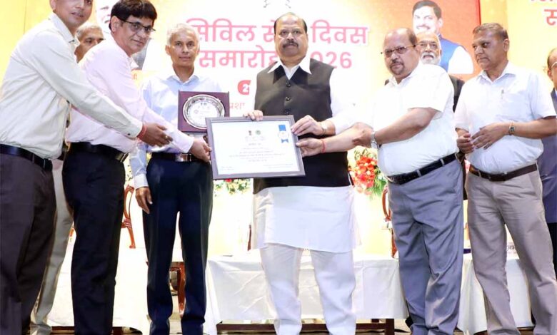 लोक सेवाओं को बेहतर बनाने के लिए नवाचार जरूरी : मंत्री काश्यप