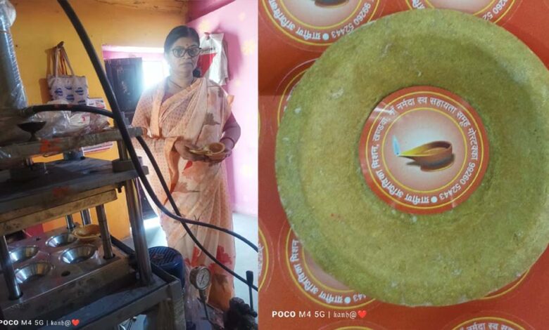 मां नर्मदा को प्रदूषण मुक्‍त रखने के संकल्‍प के साथ आटे के दीपक का शुरू किया व्‍यवसाय