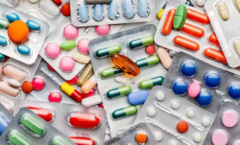 5 रुपए की पैरासिटामॉल कई गुना महंगी, इंदौर हाईकोर्ट ने मांगा जवाब