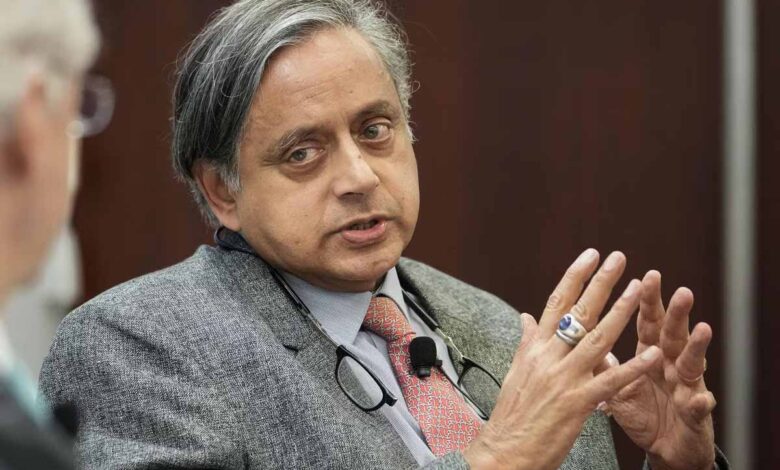 शशि थरूर बोले,पाकिस्तान की मध्यस्थता से भारत का कद प्रभावित नहीं होता