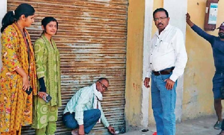 Jabalpur में प्रशासन की बड़ी कार्रवाई, समर्थन मूल्य पर पुराने गेहूं की आशंका में कई गोदाम सील