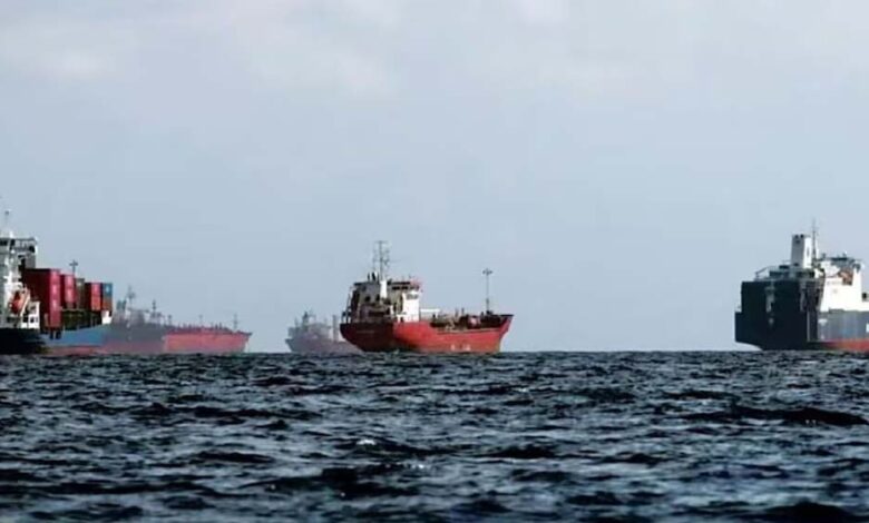 भारत के बाद इस देश को मिली फिर से रूसी तेल खरीदने की छूट, ट्रंप की मेहरबानी का कारण क्या?