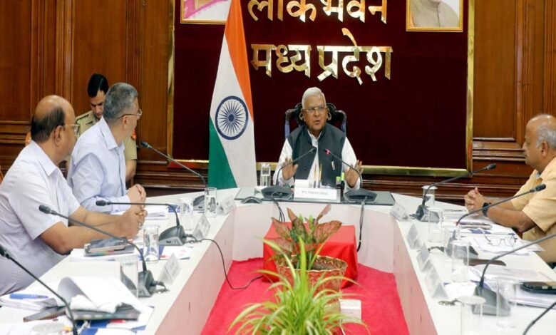 अनुशंसाओं को संवेदनशीलता के साथ करें लागू : राज्यपाल पटेल