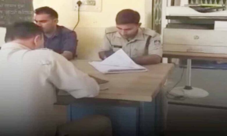 ग्वालियर में भोजपुरी अभिनेता रियाज हुसैन पर FIR, 2 लाख लेकर शूटिंग से नदारद