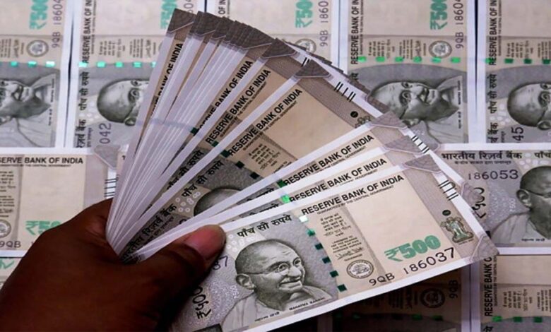 आउटसोर्स कर्मचारियों की बल्ले-बल्ले! ₹26,000 सैलरी के साथ परमानेंट होने की तैयारी, लेकिन कब मिलेगा लाभ?