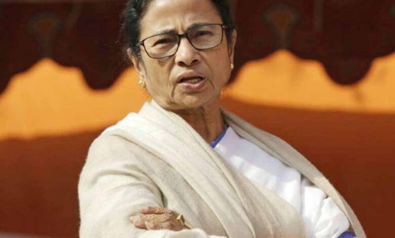 ममता बनर्जी के घर के बाहर ‘जय श्रीराम’ के नारे, काउंटिंग के बीच बोलीं—हम ही जीतेंगे